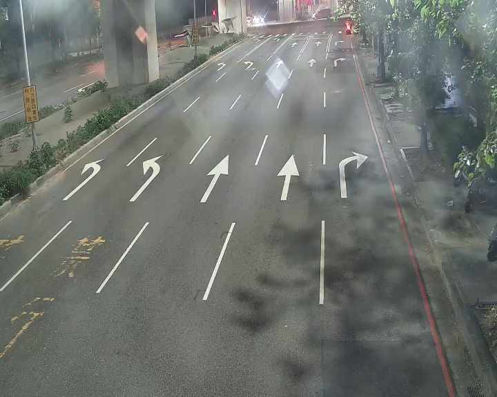 環中東路/建軍二街(太原下匝道車流往東山路)