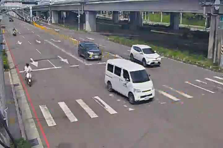 環中路/凱旋路(車流往臺灣大道)