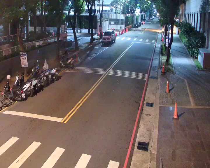 五順街(中國醫藥大學重症大樓後門)