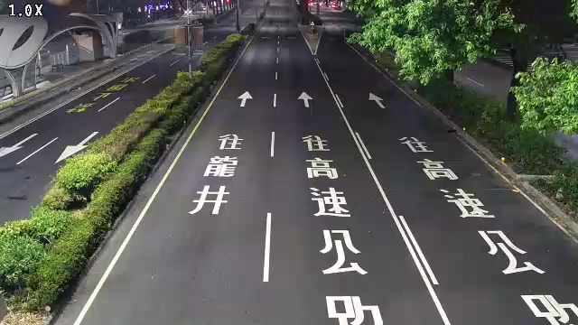 臺灣大道/朝富路(右側車流往台中交流道)
