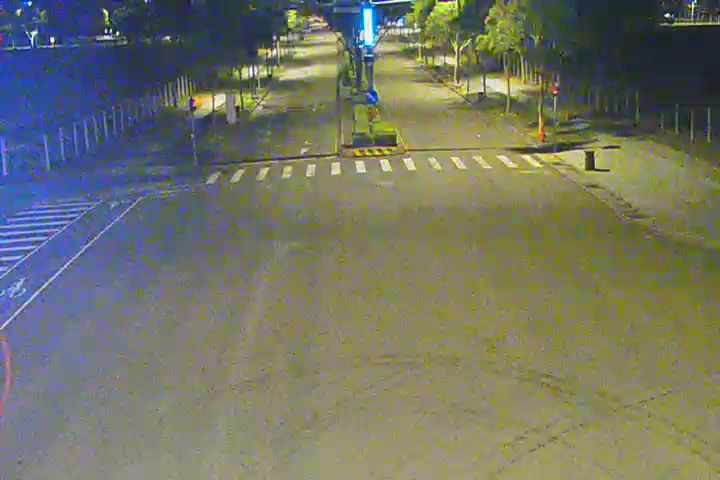 凱旋路/港隆街(右側車流往河南路)